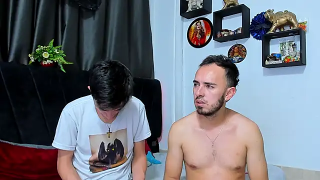 Snapshot of big-dicktop23 chatting on 10, 7, 2026 big-dicktop23 online show from 10, 7, 2026