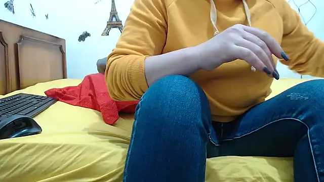 hotmilf4uxxx online show from 11, 12, 2024