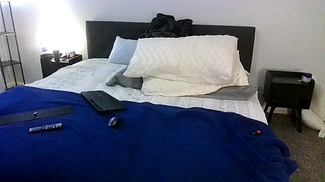 PhatAssBlond online show from 25, 12, 2024