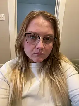 PhatAssBlond online show from 10, 1, 2025