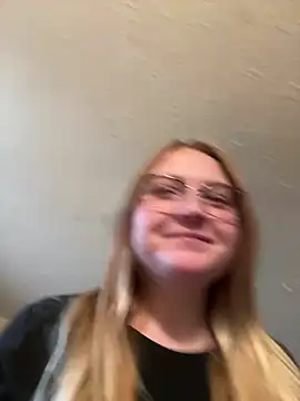 PhatAssBlond online show from 2, 2, 2025