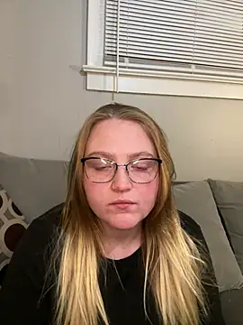 PhatAssBlond online show from 18, 2, 2025