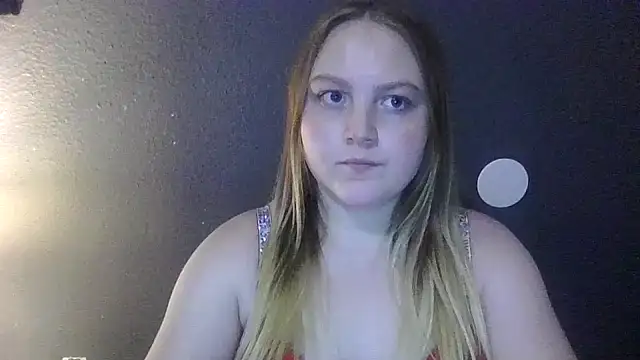 PhatAssBlond online show from 4, 3, 2025