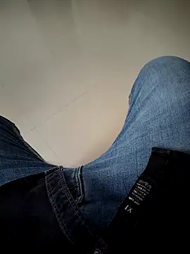 SplitPrestige19 online show from 14, 11, 2025