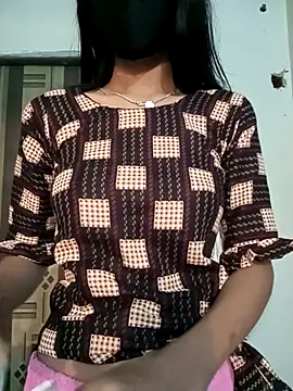 Raya-Moni online show from 14, 11, 2025