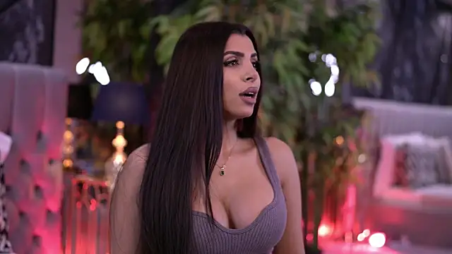 NicoleCellini online show from 22, 12, 2025