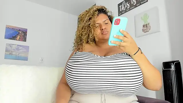 bigmom69  online show from 11, 3, 2026