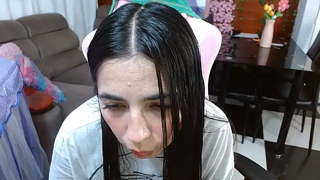 kendall all4u online show from 15, 7, 2026