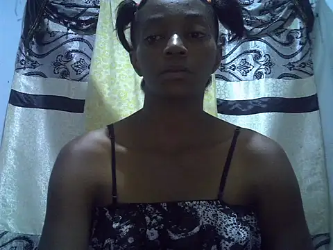 ElianeHot online show from 22, 11, 2025