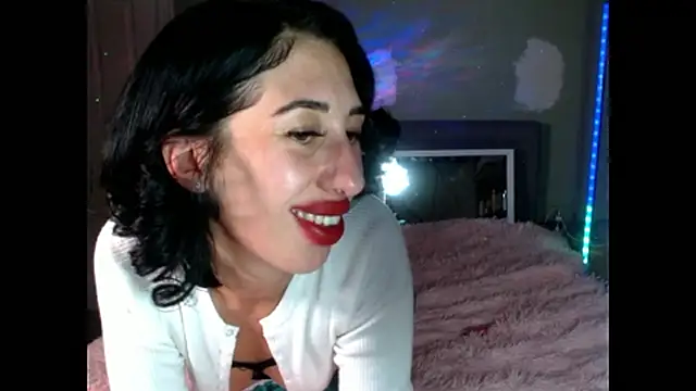 Snapshot of petitebarbiexxx chatting on 12, 3, 2026 petitebarbiexxx online show from 12, 3, 2026