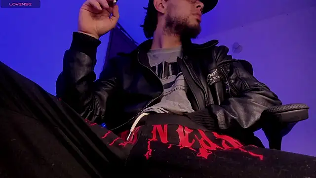 Snapshot of s_sven03 chatting on 4, 2, 2026 s sven03 online show from 4, 2, 2026