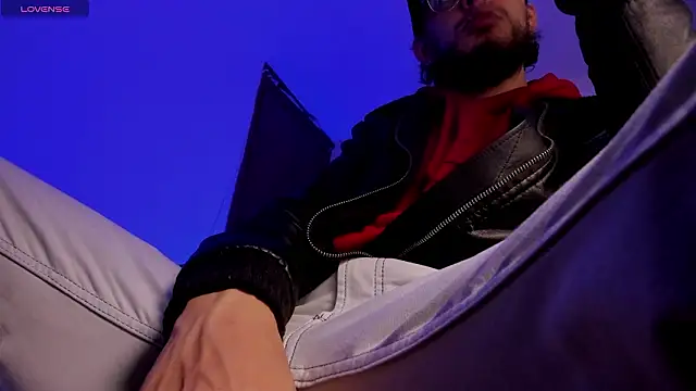 Snapshot of s_sven03 chatting on 10, 2, 2026 s sven03 online show from 10, 2, 2026