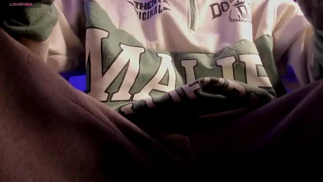 Snapshot of s_sven03 chatting on 16, 2, 2026 s sven03 online show from 16, 2, 2026