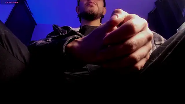 Snapshot of s_sven03 chatting on 24, 2, 2026 s sven03 online show from 24, 2, 2026