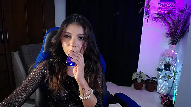 medusa 025 online show from 10, 1, 2025