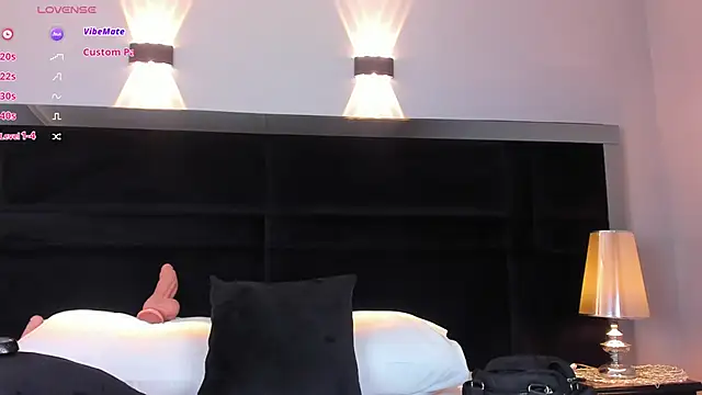 Snapshot of MiaStor chatting on 13, 3, 2025 MiaStor online show from 13, 3, 2025