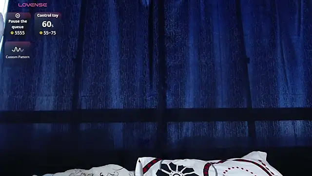 Snapshot of MiaStor chatting on 29, 11, 2025 MiaStor online show from 29, 11, 2025