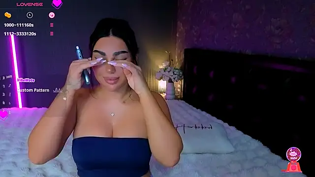 babyleilaa online show from 21, 10, 2025