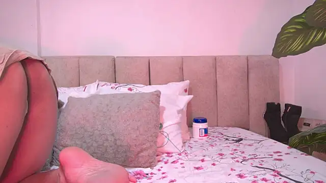 amber demons2021 online show from 2, 10, 2025