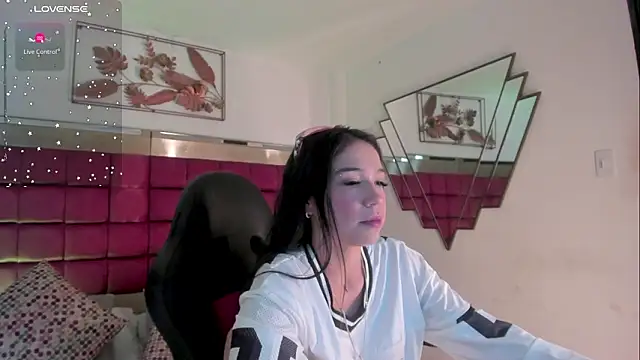 FaloonRoussel online show from 20, 2, 2026