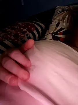 poussychats online show from 14, 1, 2025