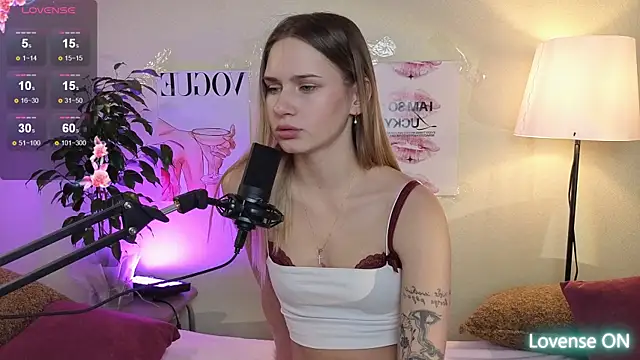 Snapshot of sofikey chatting on 16, 12, 2025 sofikey online show from 16, 12, 2025