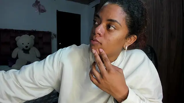 ladyrd1 online show from 17, 4, 2026