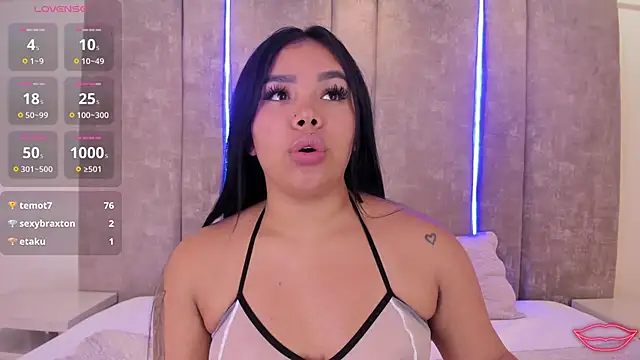 MarianaGarciaa   online show from 13, 3, 2025