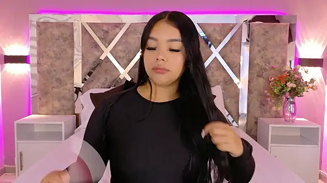 MarianaGarciaa   online show from 21, 5, 2026