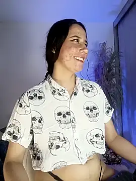 lovely kitt online show from 11, 11, 2025