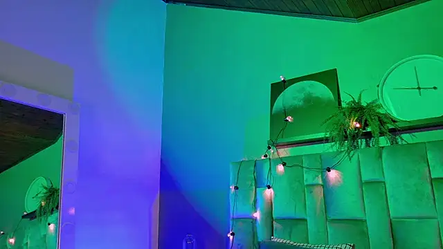 alaia-rogers online show from 17, 10, 2025