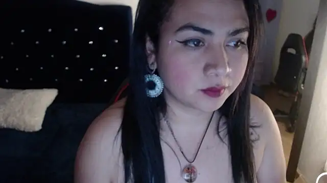 Snapshot of lucianaa_25 chatting on 9, 12, 2024 lucianaa 25 online show from 9, 12, 2024