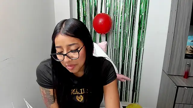 isa bellaa0 online show from 25, 12, 2024