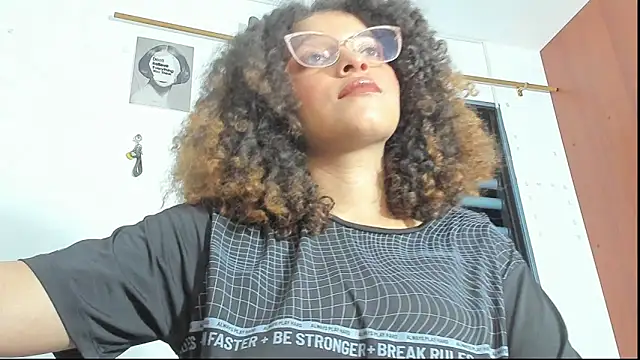 Ada gales  online show from 25, 11, 2025