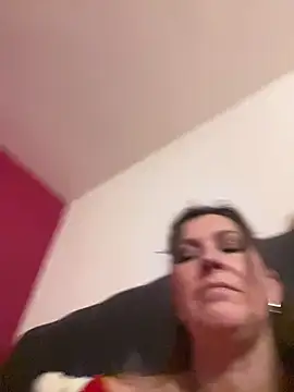 Lwhite1 online show from 16, 4, 2026