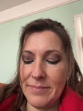 Lwhite1 online show from 17, 4, 2026