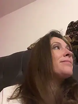 Lwhite1 online show from 22, 5, 2026