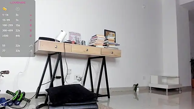 AnaHenao online show from 27, 11, 2025