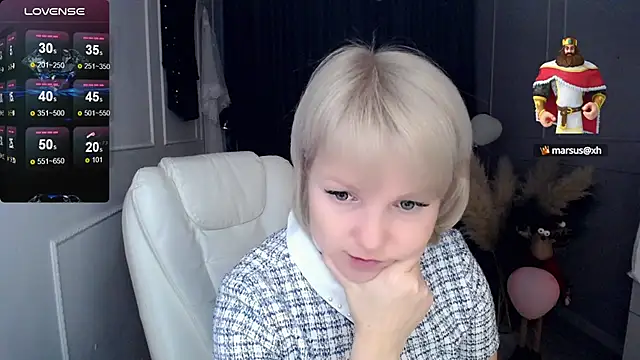 Juarnea online show from 5, 3, 2025