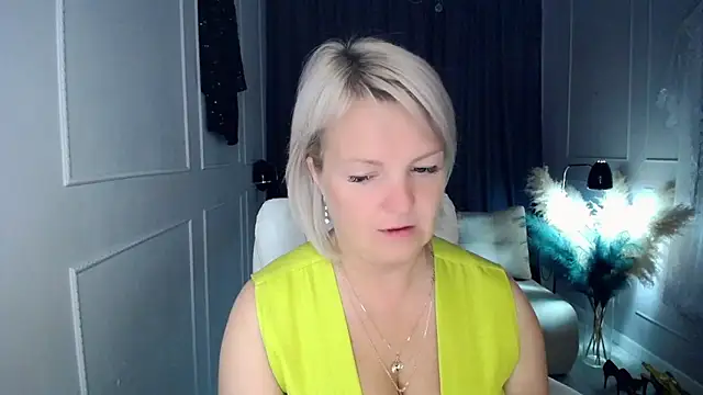 Snapshot of Juarnea chatting on 31, 5, 2026 Juarnea online show from 31, 5, 2026