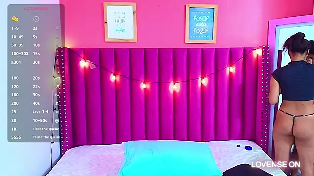 littleebonny online show from 16, 12, 2024