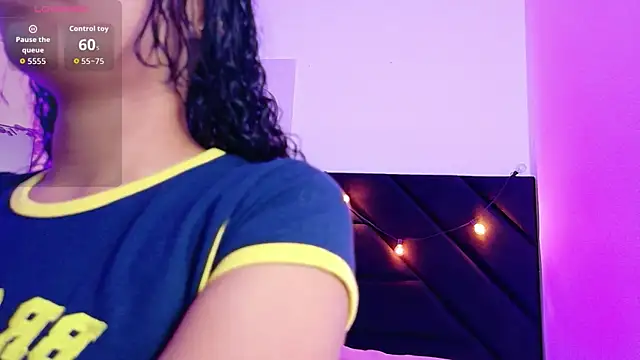 Snapshot of littleebonny chatting on 26, 6, 2026 littleebonny online show from 26, 6, 2026