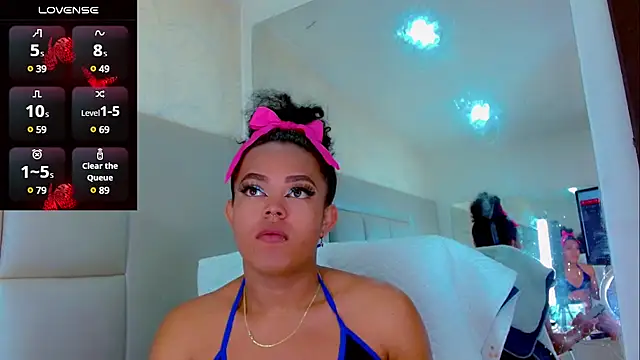 KayleighDreams  online show from 11, 3, 2025