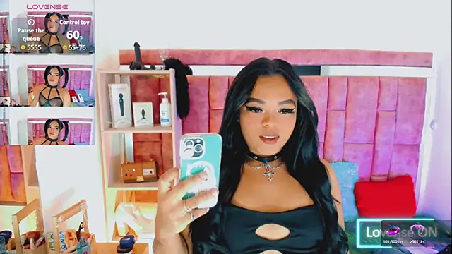 Snapshot of KayleighDreams_ chatting on 15, 5, 2026 KayleighDreams online show from 15, 5, 2026