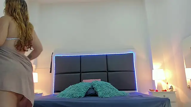 Aslhyn Gomez online show from 2, 10, 2025