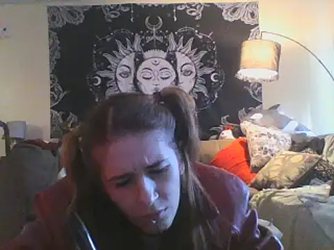 halobabe7620 online show from 31, 12, 2024