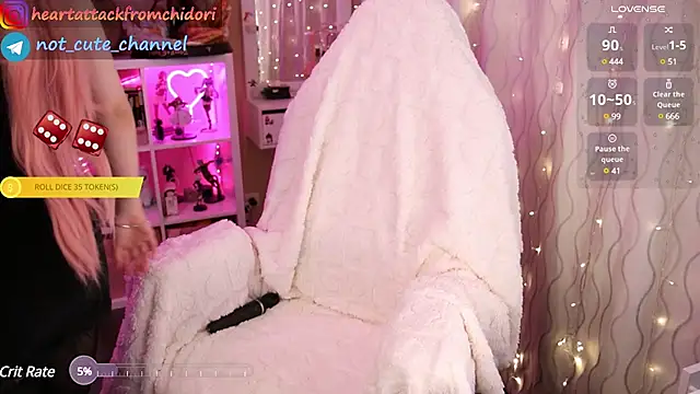 yourcutewaifu online show from 26, 1, 2025