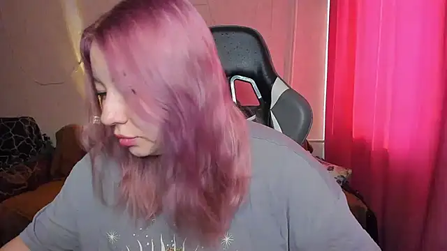 Snapshot of Milafoxxxy chatting on 29, 11, 2025 Milafoxxxy online show from 29, 11, 2025