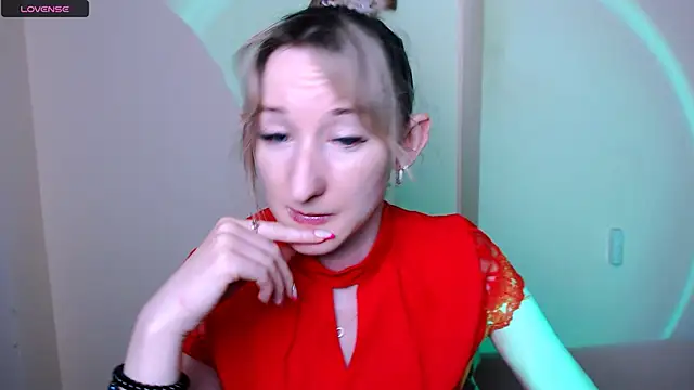 Snapshot of AmandaSell chatting on 7, 7, 2026 AmandaSell online show from 7, 7, 2026