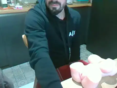 giorgakaci69 online show from 9, 12, 2024